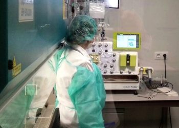 Expertos del Banco de Sangre y Tejidos de Cantabria forman y sensibilizan sobre la donación de sangre, células madre y leche materna a alumnos de diferentes centros educativos