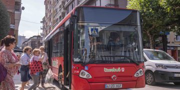 El Torrebus ampliará su horario por las noches durante las fiestas patronales