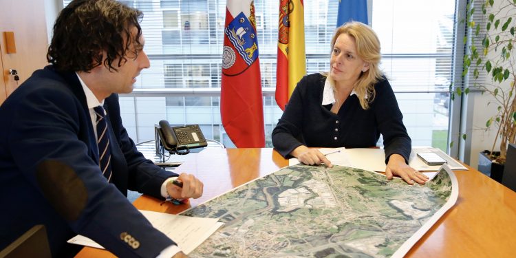 Desarrollo Rural y El Astillero avanzan en el ANEI de las marismas y estudian la reparación de caminos en Guarnizo