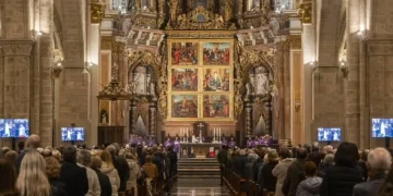 FUNERAL DANA 🔴 EN DIRECTO: LOS REYES ASISTEN a la MISA de VALENCIA por las VÍCTIMAS Y FALLECIDOS