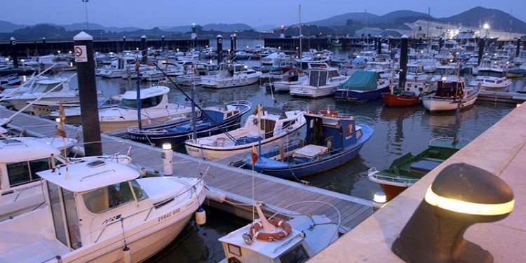 Cantabria moderniza el alumbrado de sus puertos con una inversión de 176.666 euros