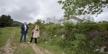 El Gobierno de Cantabria y el Ayuntamiento de Los Tojos firman un convenio para la cesión de las estaciones depuradoras de Correpoco I y Saja