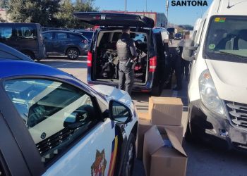 Incautados 759 artículos falsificados en Santoña