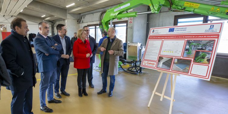 El Gobierno de Cantabria refuerza su apoyo al sector pesquero con nuevas inversiones en Colindres