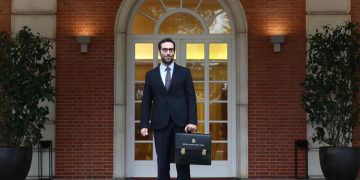 Carlos Cuerpo asegura que la jornada laboral de 37,5 horas será una realidad, pero solo si todo el Gobierno está «cómodo» con la medida