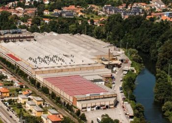 UGT, CCOO y SITB exigen claridad a Bridgestone sobre el futuro de la plantilla