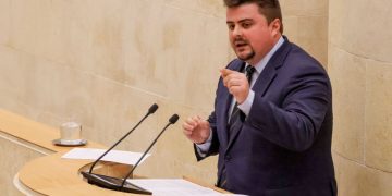 El PP exige responsabilidades al PSOE tras el archivo de la denuncia sobre las listas de espera