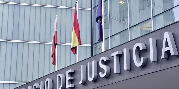 El Gobierno de Cantabria rechaza la reducción de una plaza judicial en Santander y denuncia falta de diálogo con el Ministerio