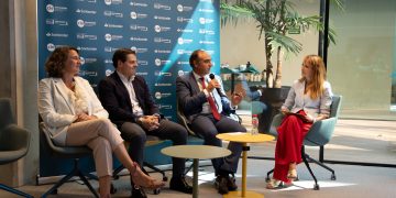 El Programa Ejecutivo de Gestión Directiva de la UC abre en septiembre su módulo sobre transformación digital e inteligencia artificial