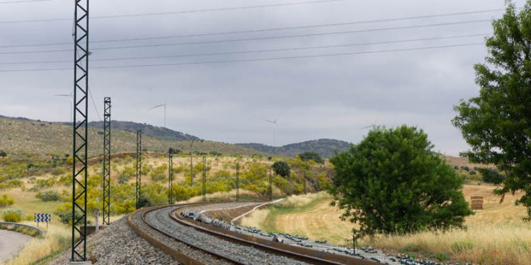 Adif incluye el corredor Madrid-Asturias/Cantabria en la segunda fase de liberalización ferroviaria para 2026
