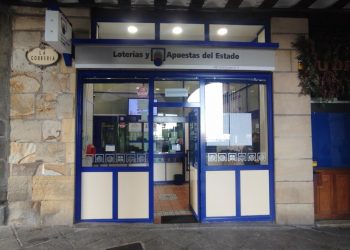 El número 23.112, uno de los ocho quintos premios de la Lotería de Navidad, vendido en Castro Urdiales