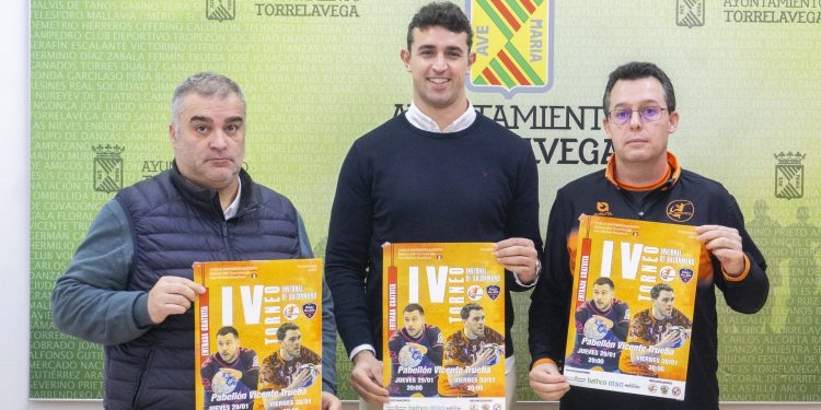 Bathco BM Torrelavega presenta la IV edición de su Torneo Invernal ante el Pau Billère francés
