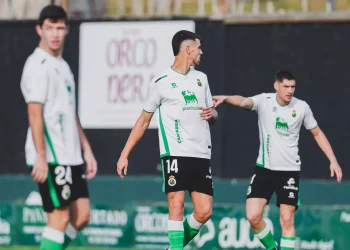 Rayo Cantabria y Sámano tropiezan en la Segunda Federación en una jornada aciaga para los cántabros
