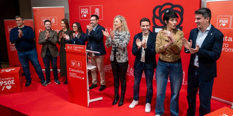 El PSOE de Cantabria arranca el año con Saiz al frente de las críticas al PP y Vox