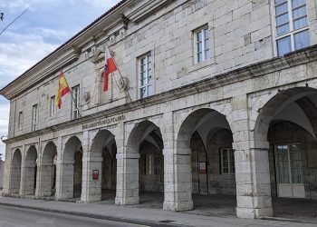 Reacción a la propuesta de IU: la izquierda cántabra fija posiciones ante una posible candidatura conjunta en 2027