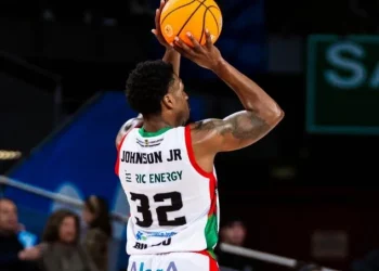 Grupo Alega tropieza en Melilla y pierde el tren del playoff