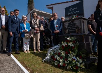 Matilde de la Torre y su hermano Carlos reposan ya en Cabezón de la Sal ochenta años después de su muerte