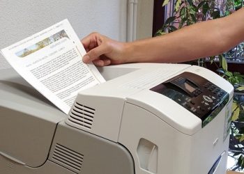 CCOO rechaza la posible privatización del servicio de reprografía en la Universidad de Cantabria