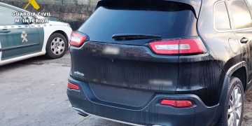 Detenido en Castro Urdiales un hombre por receptación y falsedad documental tras localizar un coche robado hace una década