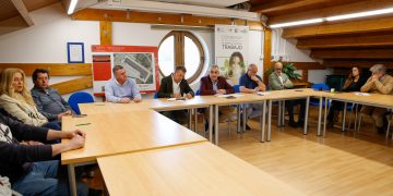 Arranca la mesa negociadora del nuevo convenio de MARE con propuesta de recogida de residuos los sábados