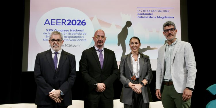 Pascual urge a la neumología intervencionista a liderar el cambio en el sistema sanitario con su autoridad clínica y moral