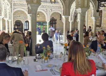 Martínez Abad promociona la gastronomía cántabra en Sevilla con Las Cinco Cantabrias On Tour