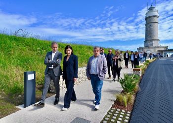 Santander culmina la mejora de los accesos al Faro de Cabo Mayor con hormigón fotoluminiscente