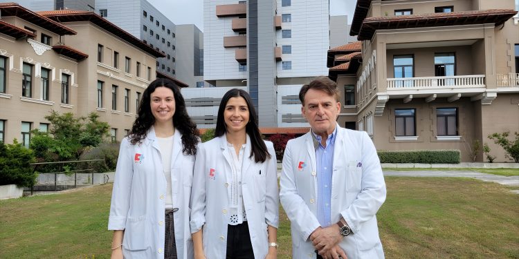 Valdecilla lanza un proyecto pionero para mejorar el diagnóstico de la enfermedad pulmonar que afecta a pacientes con autoinmunidad en Cantabria