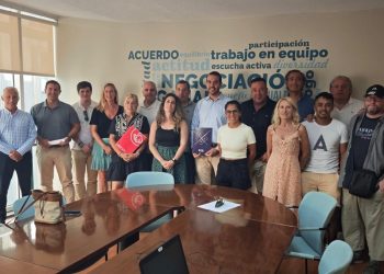 Sindicatos y patronal sellan un convenio de hostelería histórico en Cantabria con una subida salarial del 16% hasta 2029