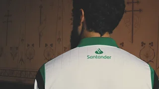 El Racing presenta su equipación 2026/27 con un diseño retro y elegante para su regreso a Primera División