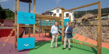 Cantabria invierte cerca de 50.000 euros en renovar el parque infantil de Pesquera
