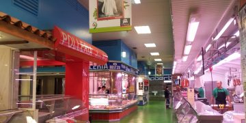 La Plaza de Abastos de Torrelavega se incorpora a la programación de La Navidad es Torrelavega