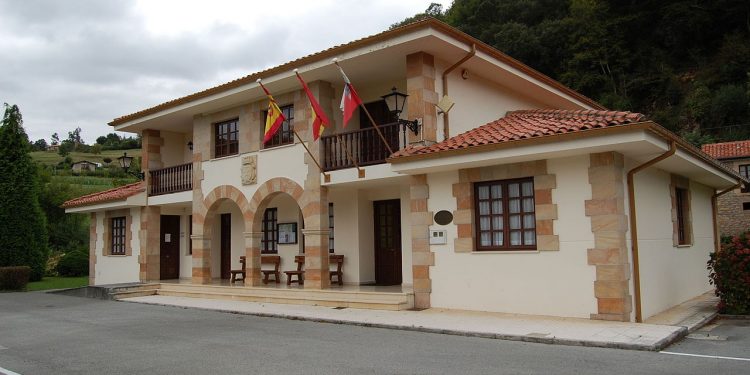 HERRERÍAS – El PP rechaza el presupuesto por la subida “injustificada” de los tributos locales