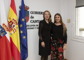 Fernández felicita a la bailarina y coreógrafa Cristina Romaña por su victoria en el mundial de danza de México y elogia su «capacidad de superación y trayectoria ejemplar