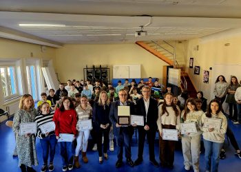 El Ayuntamiento felicita al colegio El Salvador por su premio nacional al emprendimiento con el proyecto ‘Segunda vida’