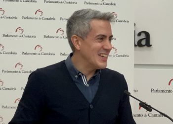 “Mientras la derecha insulta, descalifica y señala, los socialistas continuaremos haciendo lo que mejor sabemos hacer: gobernar con propuestas” dice el PSOE