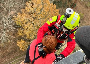 Rescatada una mujer que hacía una ruta en Ruente