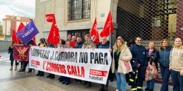 La plantilla de la empresa de limpieza de Correos solicita mayor control de las condiciones para el nuevo concurso tras cinco meses sin cobrar