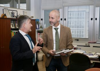 Educación acometerá mejoras de climatización en el CEIP El Castañal de Selaya