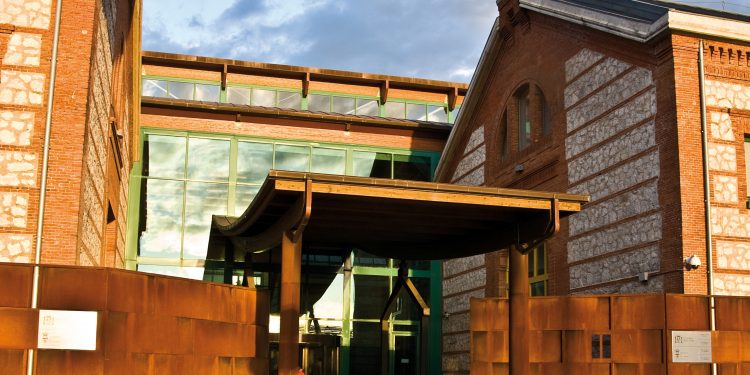La Biblioteca Central de Cantabria acoge una exposición pionera sobre el ‘Comentarium in Apocalysin’ de Beato de Liébana