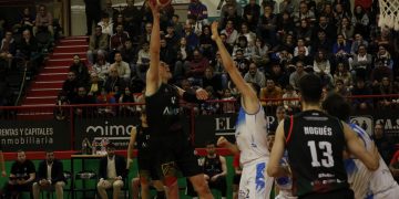 Alega arrasa al Cáceres