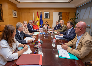 El Gobierno aprueba el convenio con el Ejecutivo central para la llegada de los 55 millones de euros pendientes para Valdecilla, La Pasiega y el MUPAC