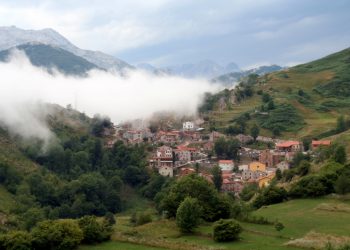 Tresviso contará desde mañana con una quitanieves para garantizar el acceso al municipio