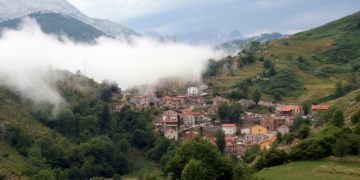 Tresviso contará desde mañana con una quitanieves para garantizar el acceso al municipio