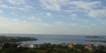 El Gobierno colaborará con el Ayuntamiento de Suances en el desarrollo de proyectos de mejora de las infraestructuras culturales, turísticas y deportivas del municipio