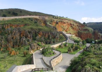Turismo y el Ayuntamiento de Penagos colaborarán en el desarrollo de iniciativas que impulsen la actividad del Parque de la Naturaleza de Cabárceno