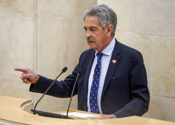 Revilla niega contactos con Ciudadanos