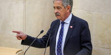 Revilla niega contactos con Ciudadanos