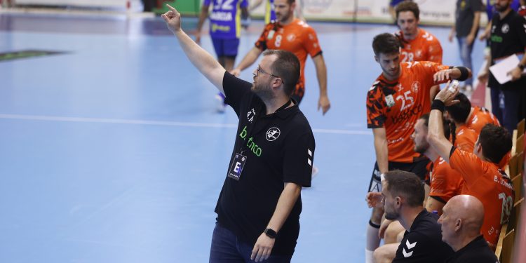 Alex Mozas abandonará Bathco BM Torrelavega