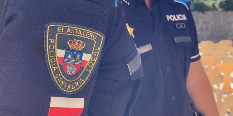 El Astillero convoca dos plazas de policía local